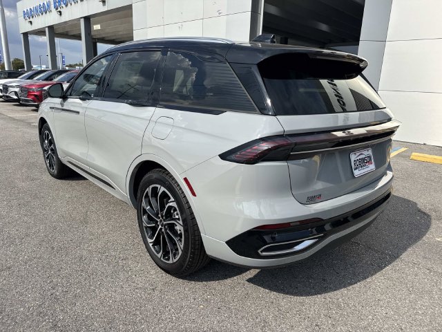 New 2026 Lincoln Nautilus Reserve AWD/4WD image 5