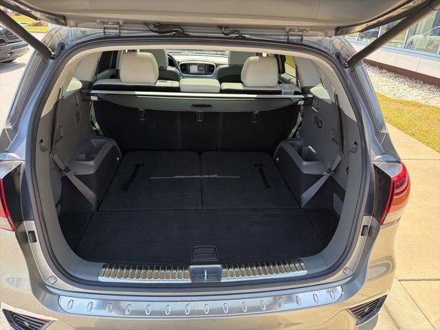 Used 2019 Kia Sorento SX w/ SX Touring Package FWD image 25