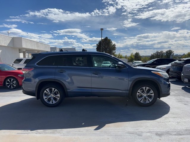 Used 2015 Toyota Highlander XLE image 9