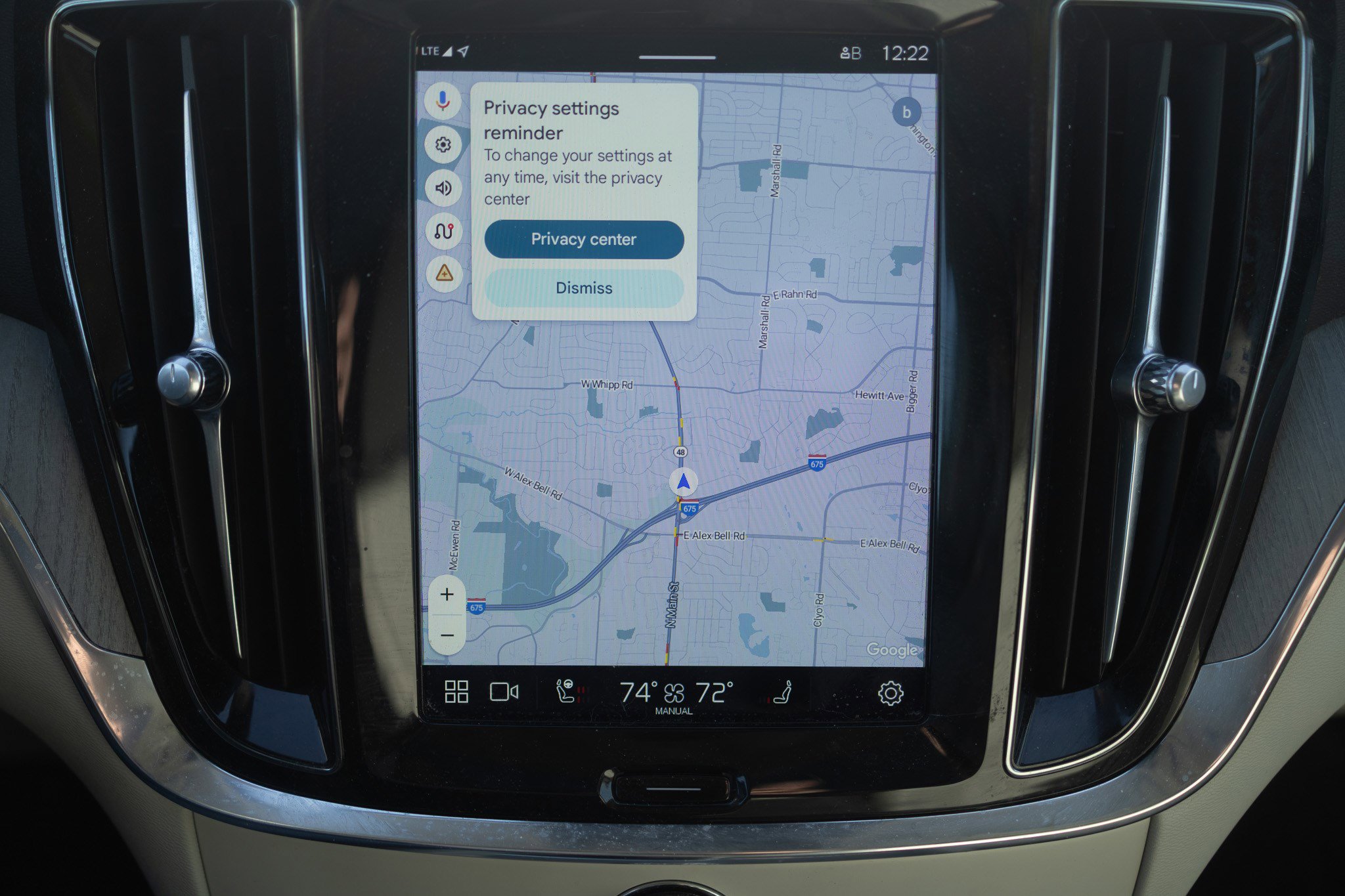 Used 2024 Volvo V60 B5 Cross Country Plus w/ Protection Package Premier image 8