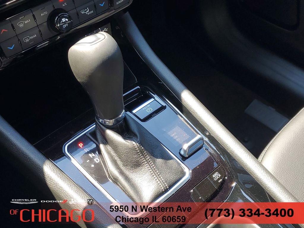 New 2026 Jeep Compass Latitude AWD/4WD image 32