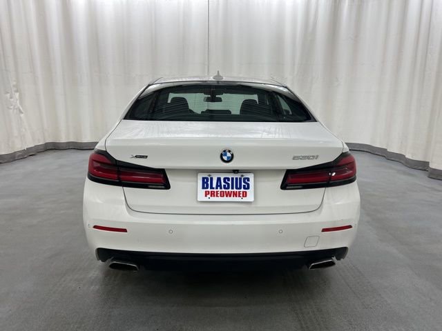 Used 2022 BMW 530i xDrive w/ Convenience Package image 5
