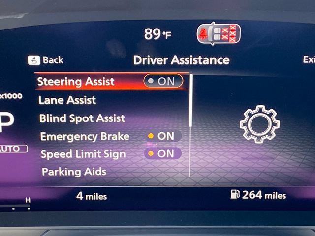 New 2026 Nissan Pathfinder Platinum AWD/4WD image 18
