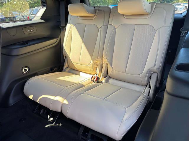 New 2025 Jeep Grand Cherokee L Limited image 7
