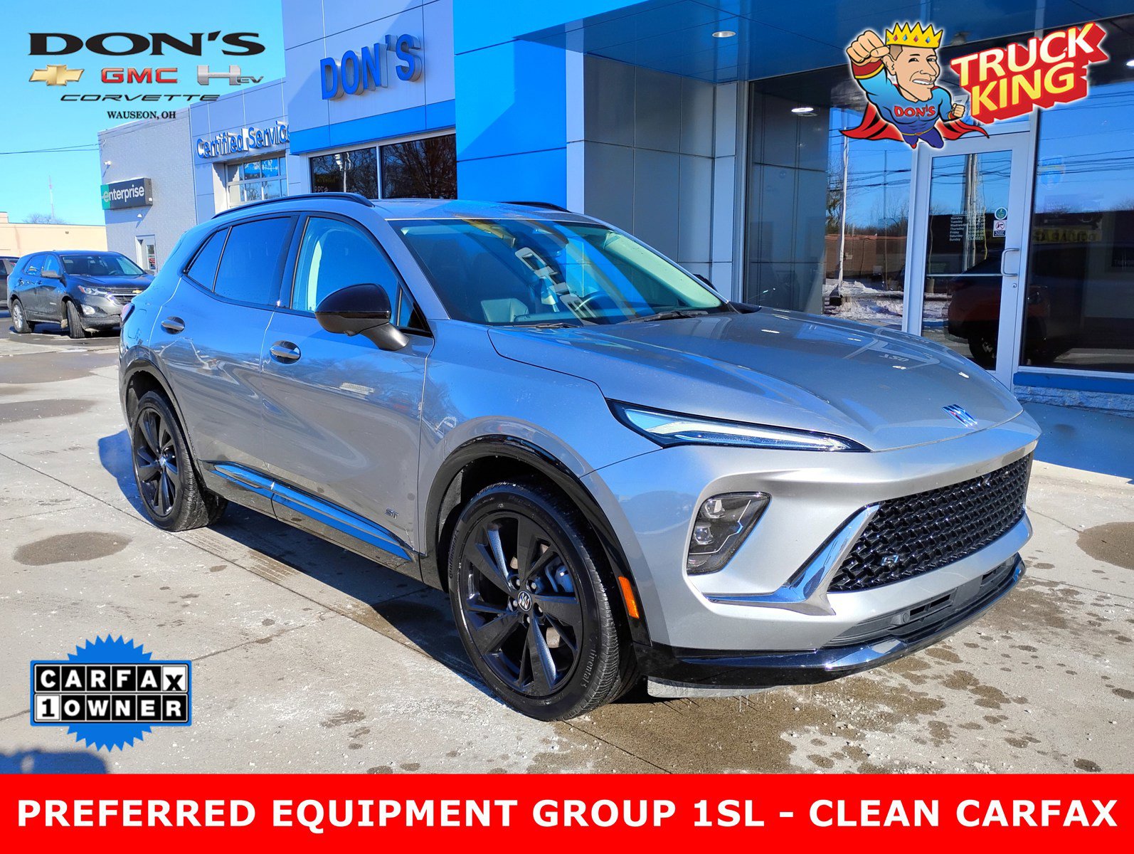 Used 2025 Buick Envision Sport Touring image 1