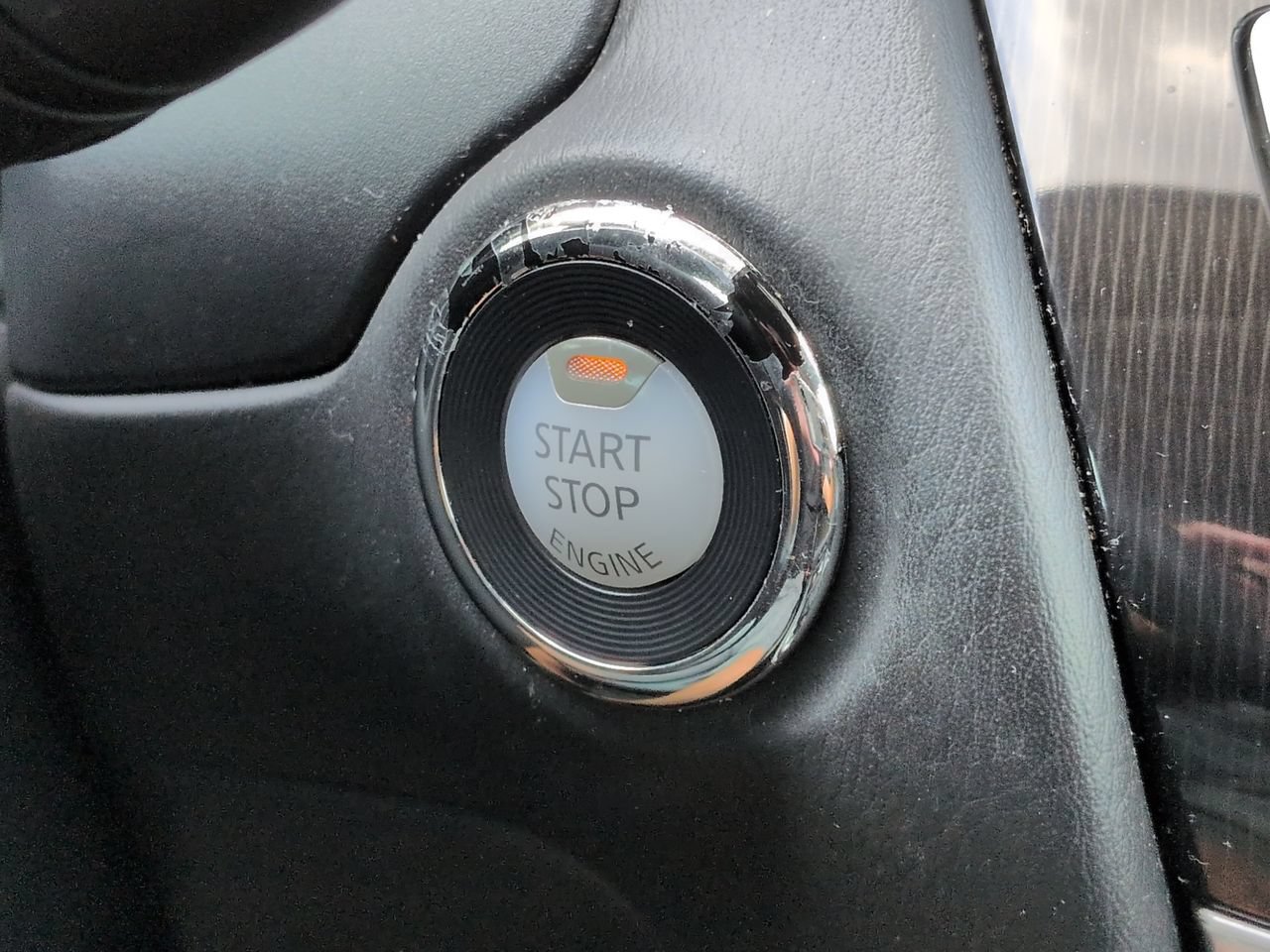 Used 2020 INFINITI QX60 Luxe FWD image 30