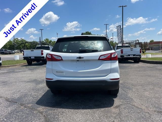 Used 2019 Chevrolet Equinox LS FWD image 4