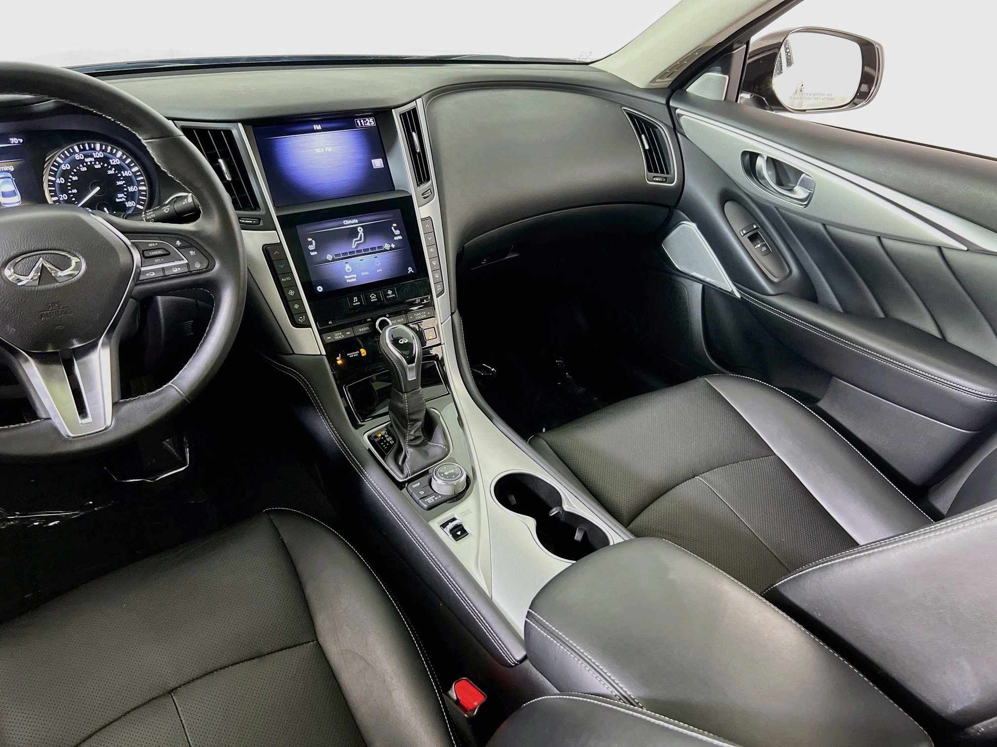 Used 2022 INFINITI Q50 Luxe w/ Cargo Package AWD/4WD image 23