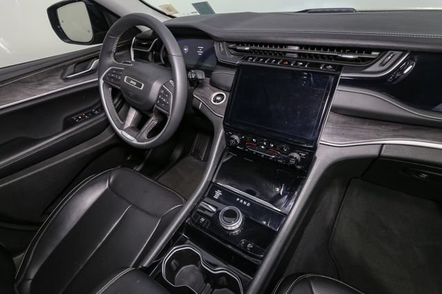 Used 2023 Jeep Grand Cherokee 4WD 4xe image 19