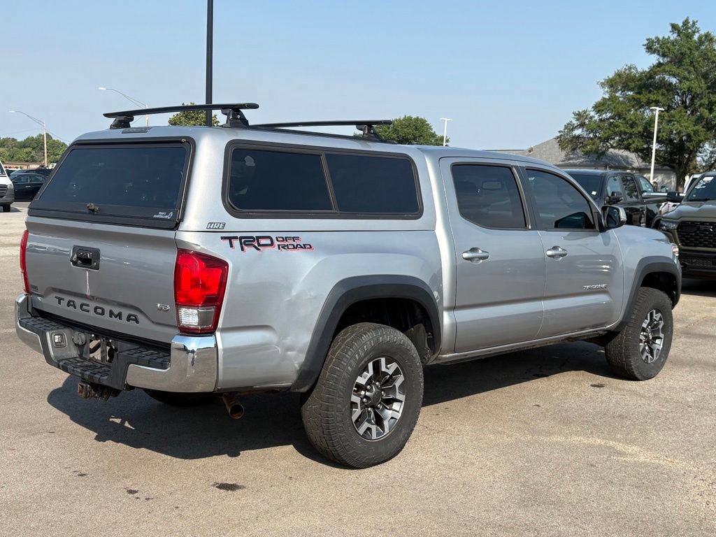 Used 2017 Toyota Tacoma TRD Off-Road w/ Tow Package RWD image 7