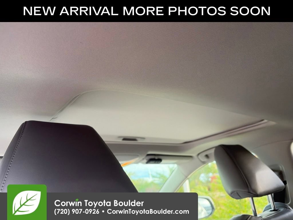 Used 2021 Toyota RAV4 XLE Premium AWD/4WD image 11