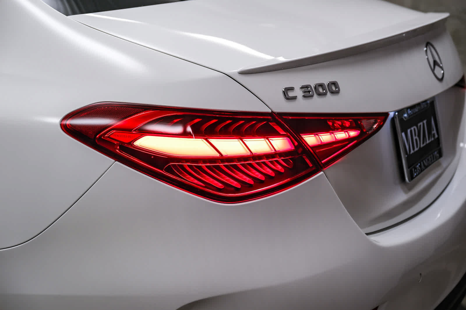 Used 2022 Mercedes-Benz C 300 Sedan image 7