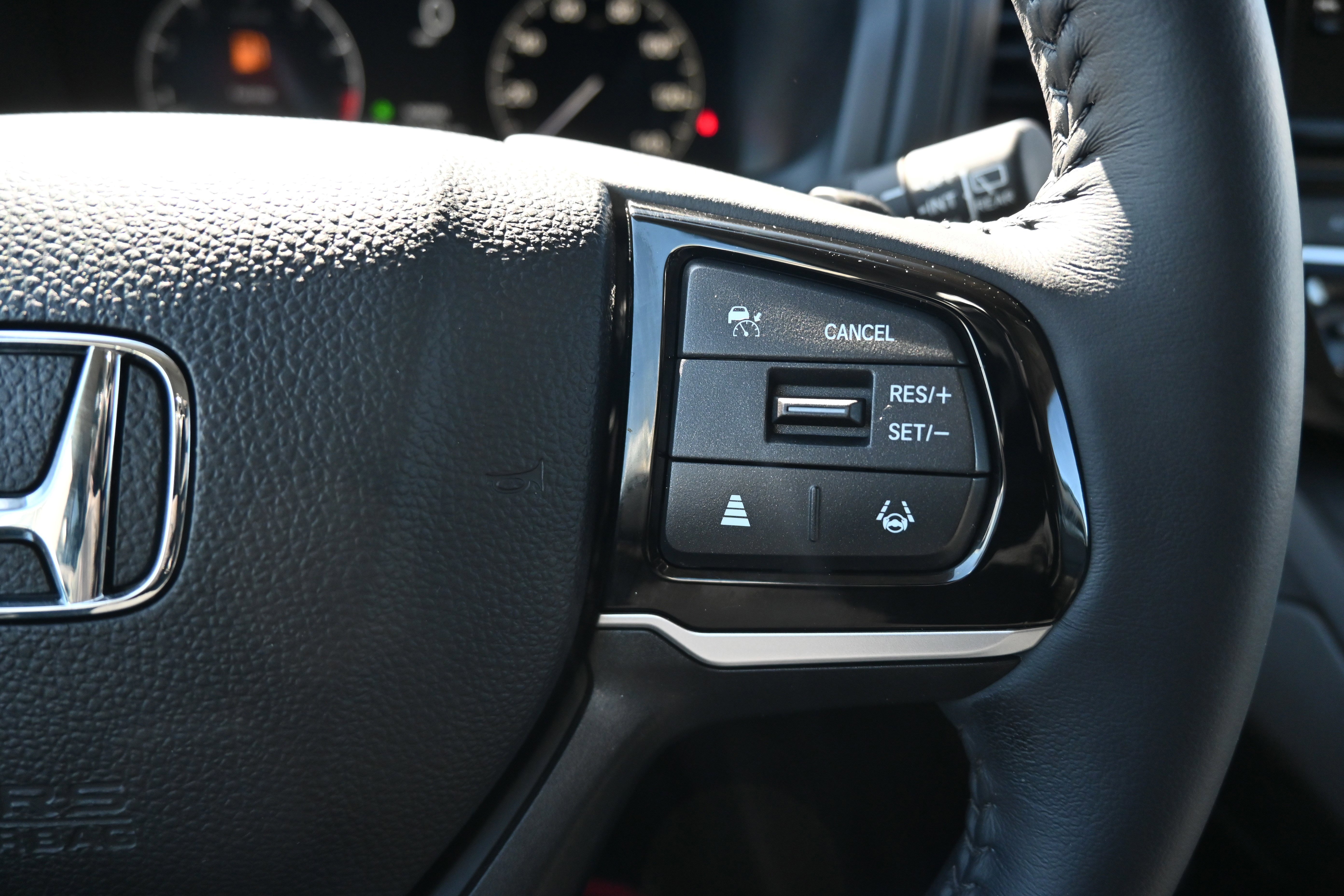 Used 2025 Honda Odyssey EX-L image 21