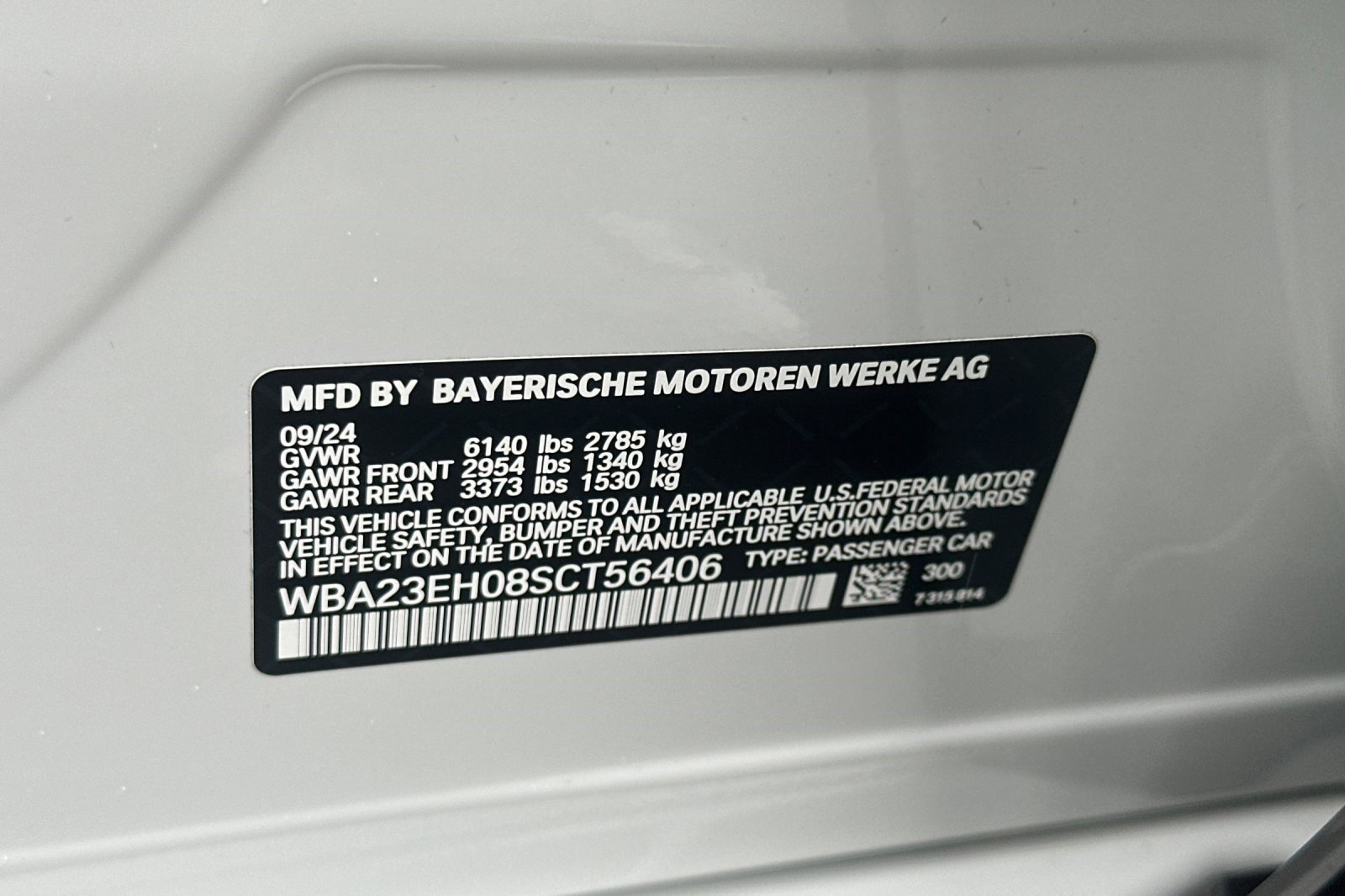 Certified 2025 BMW 740i RWD image 39