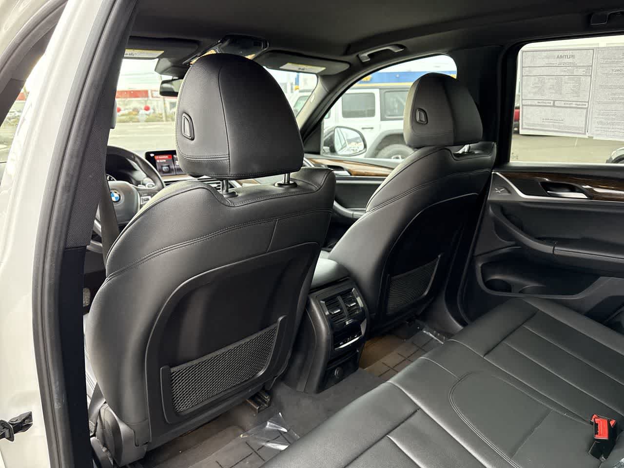 Used 2019 BMW X3 xDrive30i w/ Driving Assistance Package AWD/4WD image 13