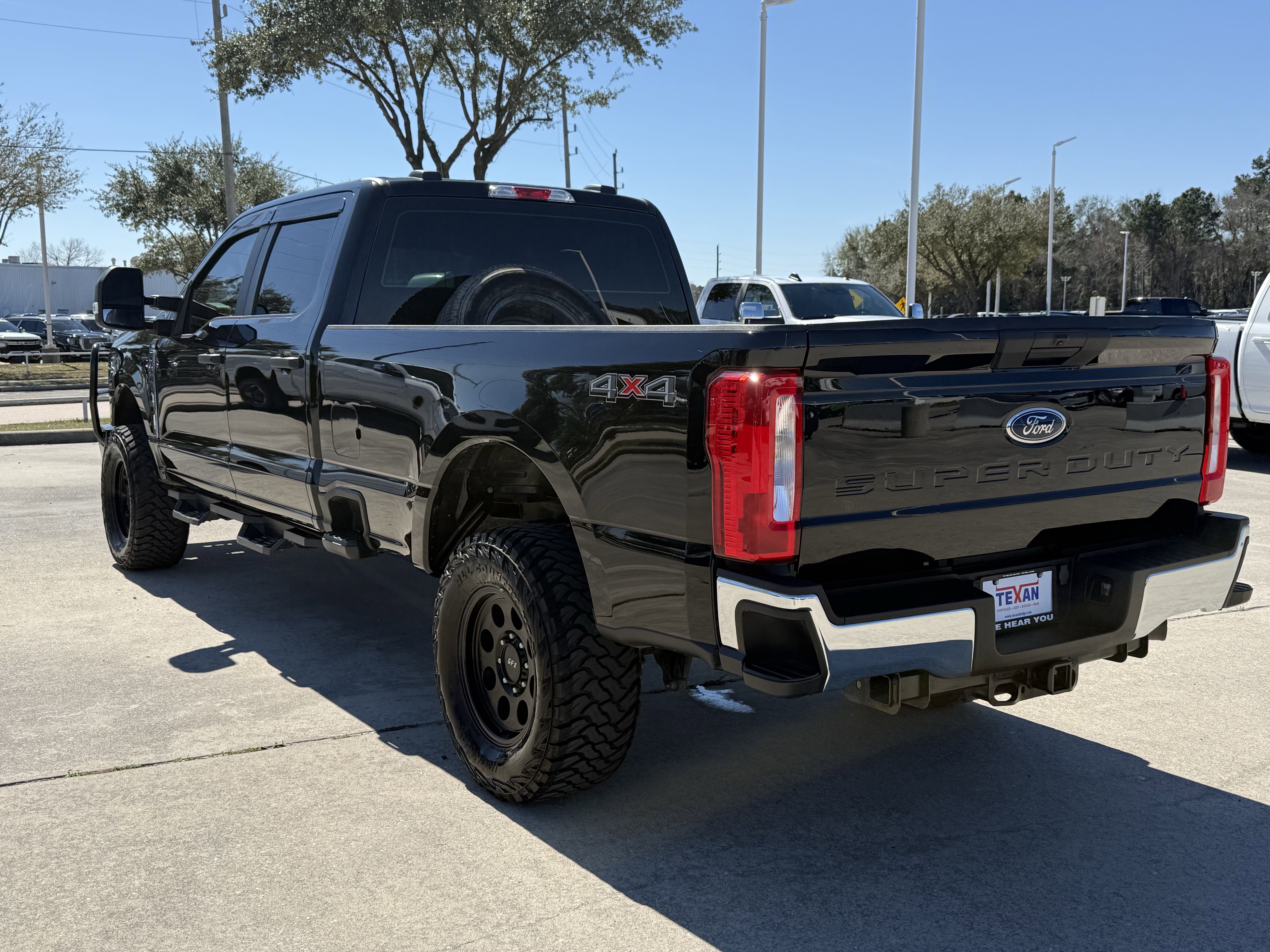 Used 2024 Ford F350 XL w/ XL Chrome Package image 7