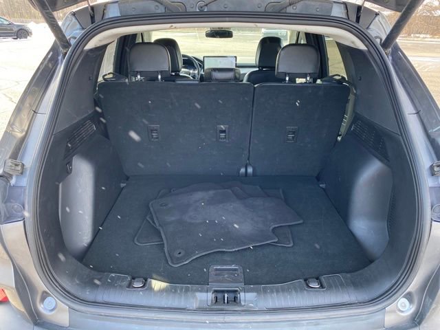 Used 2023 Ford Escape Platinum image 20