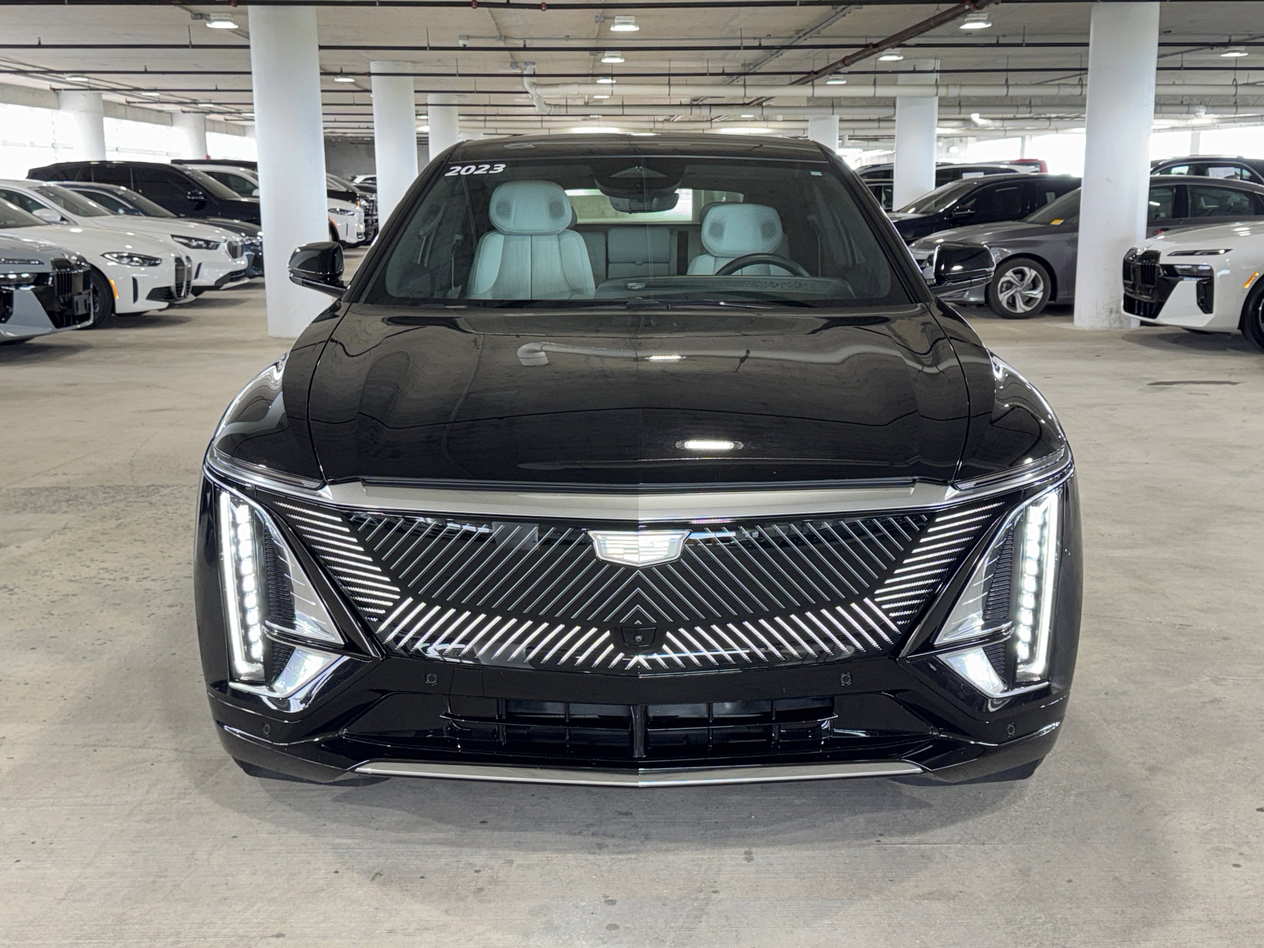 Used 2023 Cadillac Lyriq 2WD image 3