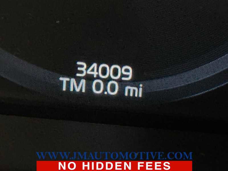 Used 2020 Volvo S60 T5 Momentum FWD image 22