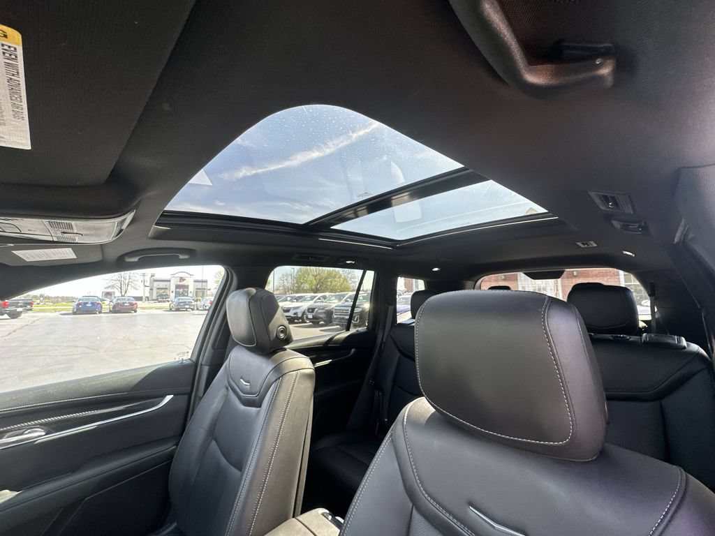 Used 2024 Cadillac XT6 Sport w/ LPO, ONYX Package AWD/4WD image 22
