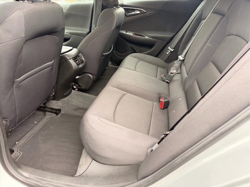 Used 2022 Chevrolet Malibu LT image 7
