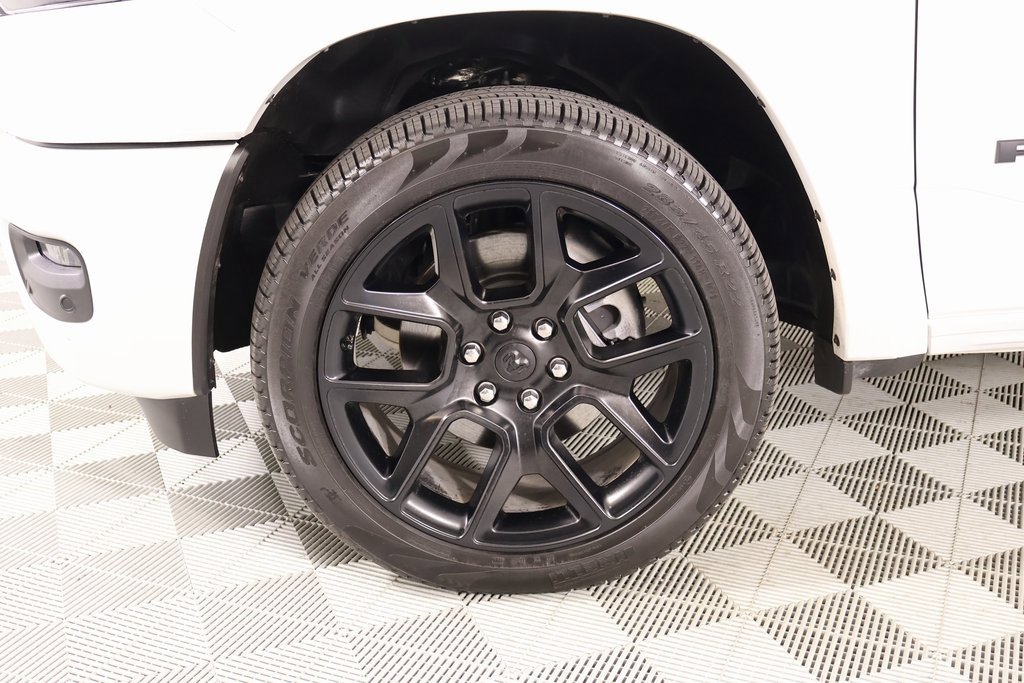 Used 2025 RAM 1500 Laramie w/ Night Edition image 19