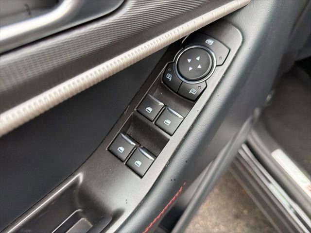 Used 2025 Ford Explorer ST-Line image 25