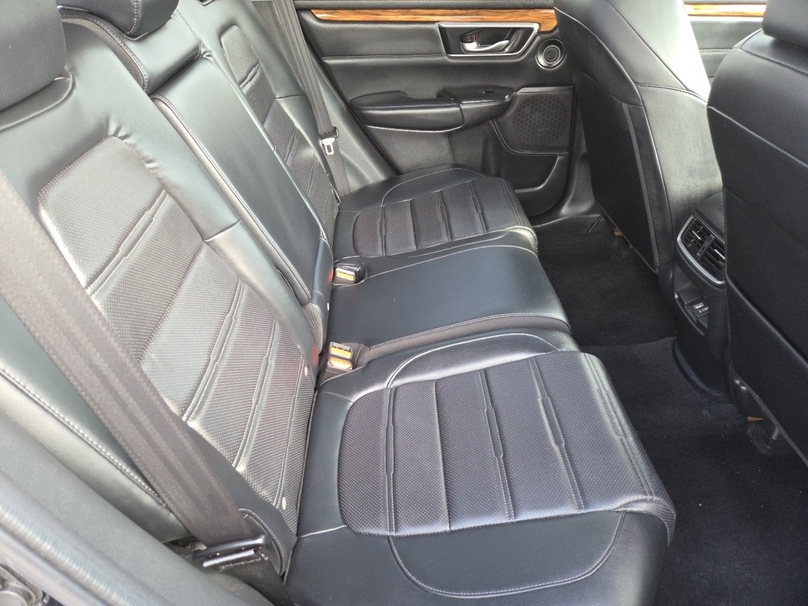 Used 2022 Honda CR-V Touring image 24