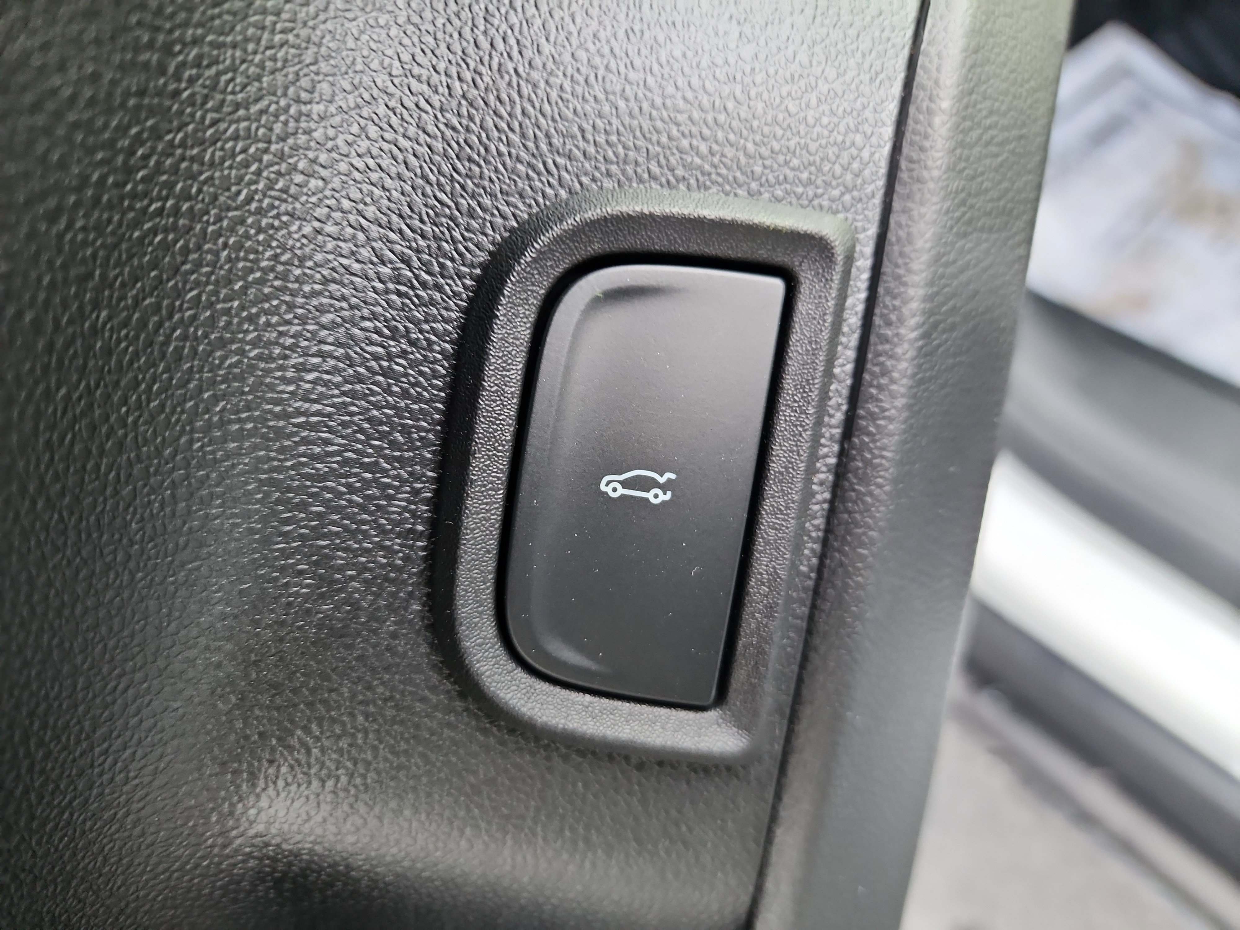 New 2026 GMC Terrain AT4 w/ LPO, Floor Liner Package image 13