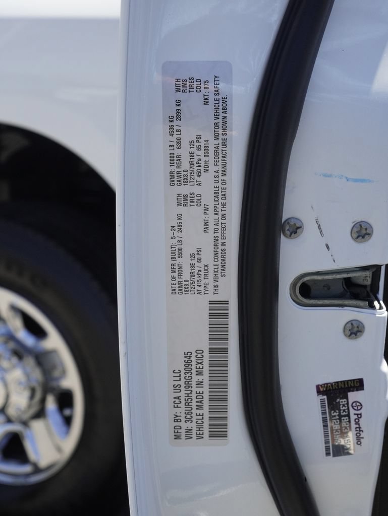 Certified 2024 RAM 2500 Tradesman w/ Chrome Appearance Group AWD/4WD image 34