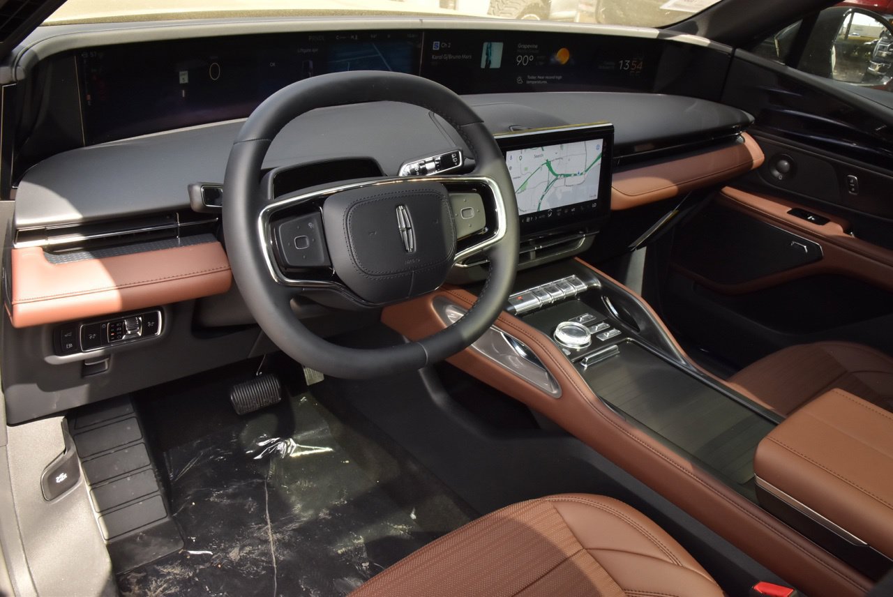 New 2026 Lincoln Nautilus Reserve AWD/4WD image 35
