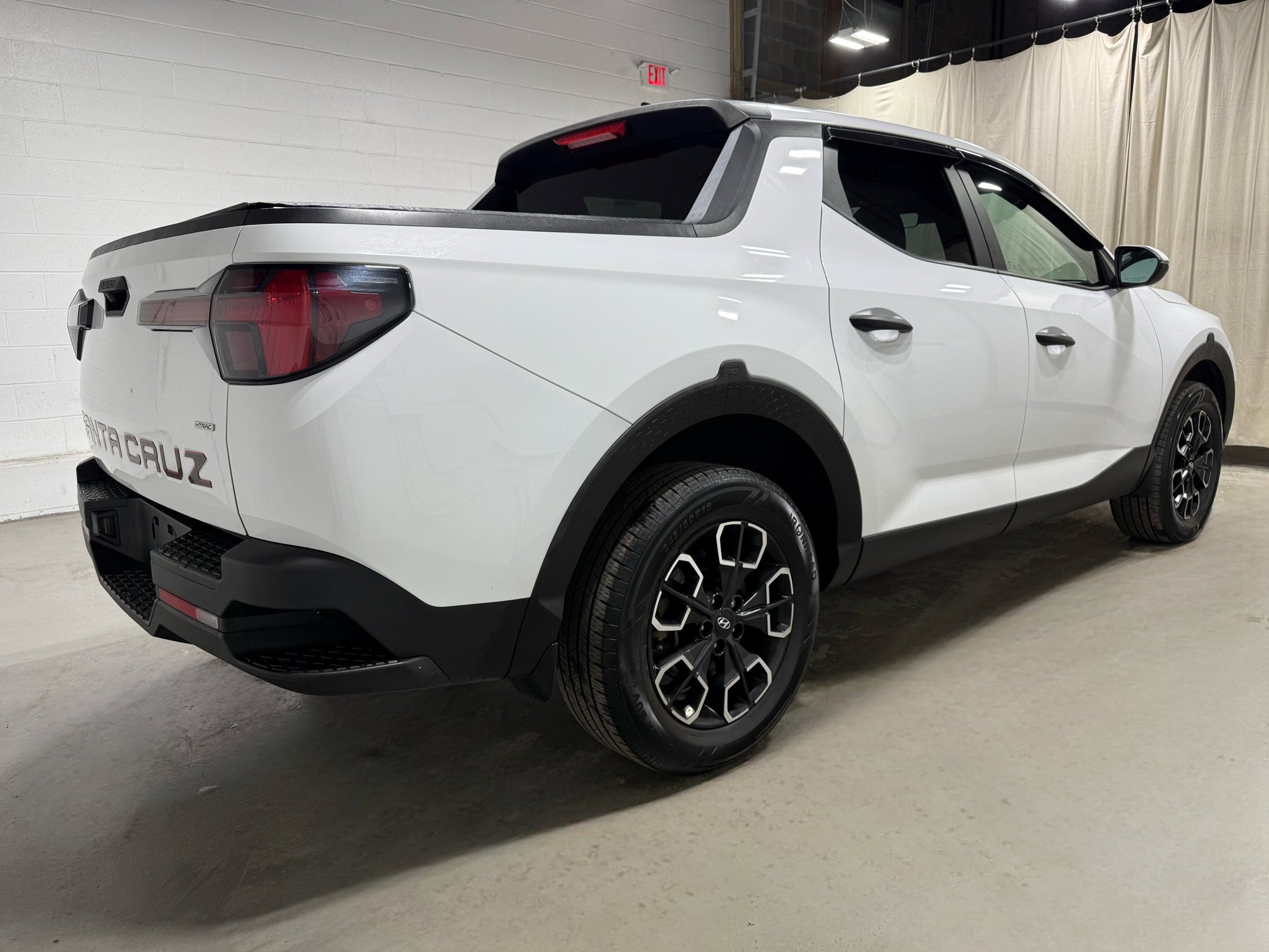 Used 2022 Hyundai Santa Cruz SEL AWD/4WD image 4