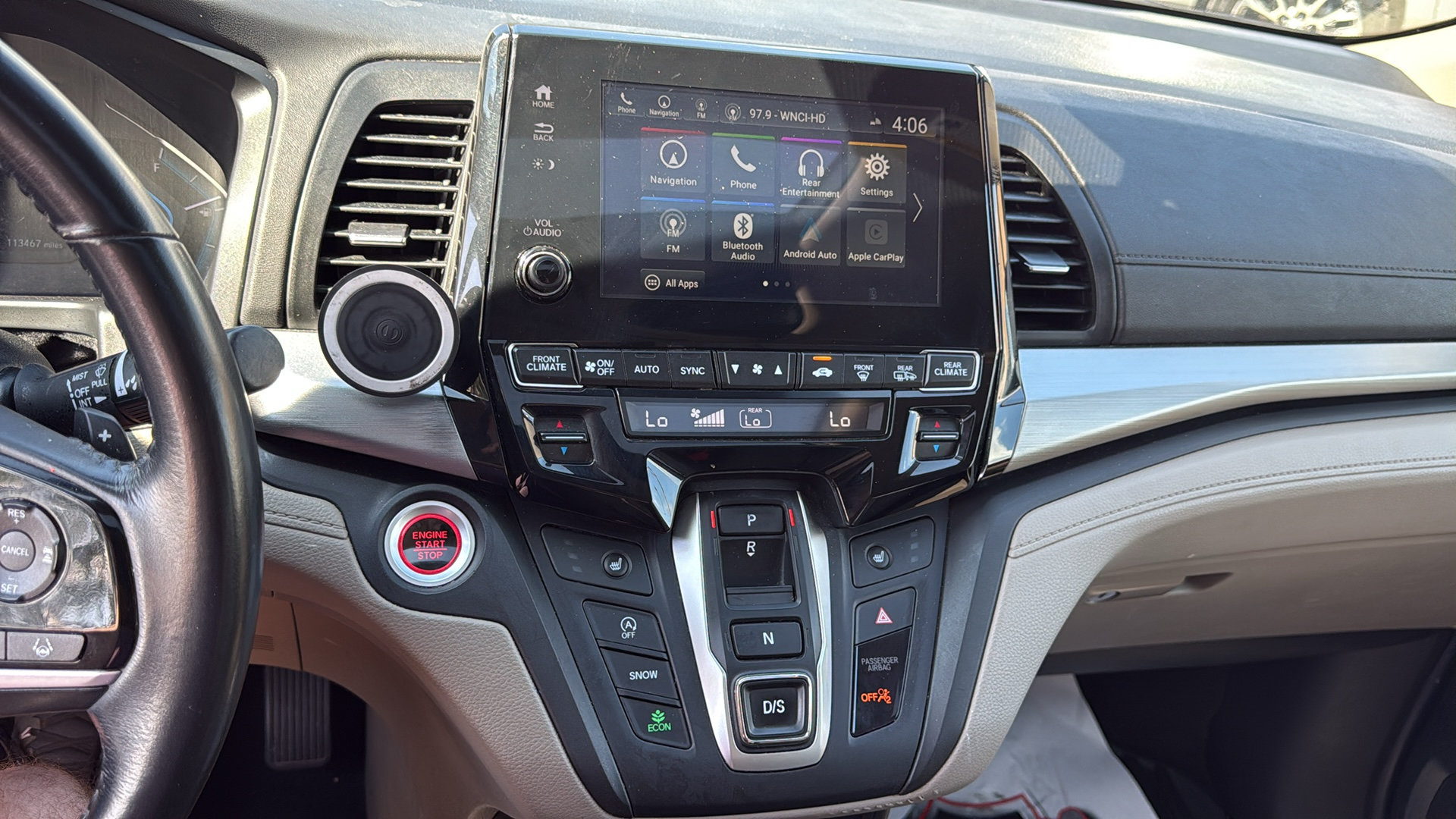 Used 2018 Honda Odyssey Touring image 19