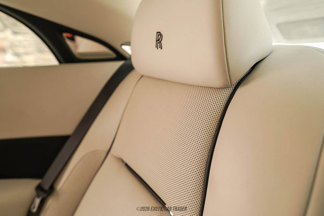 Used 2017 Rolls-Royce Wraith RWD image 30