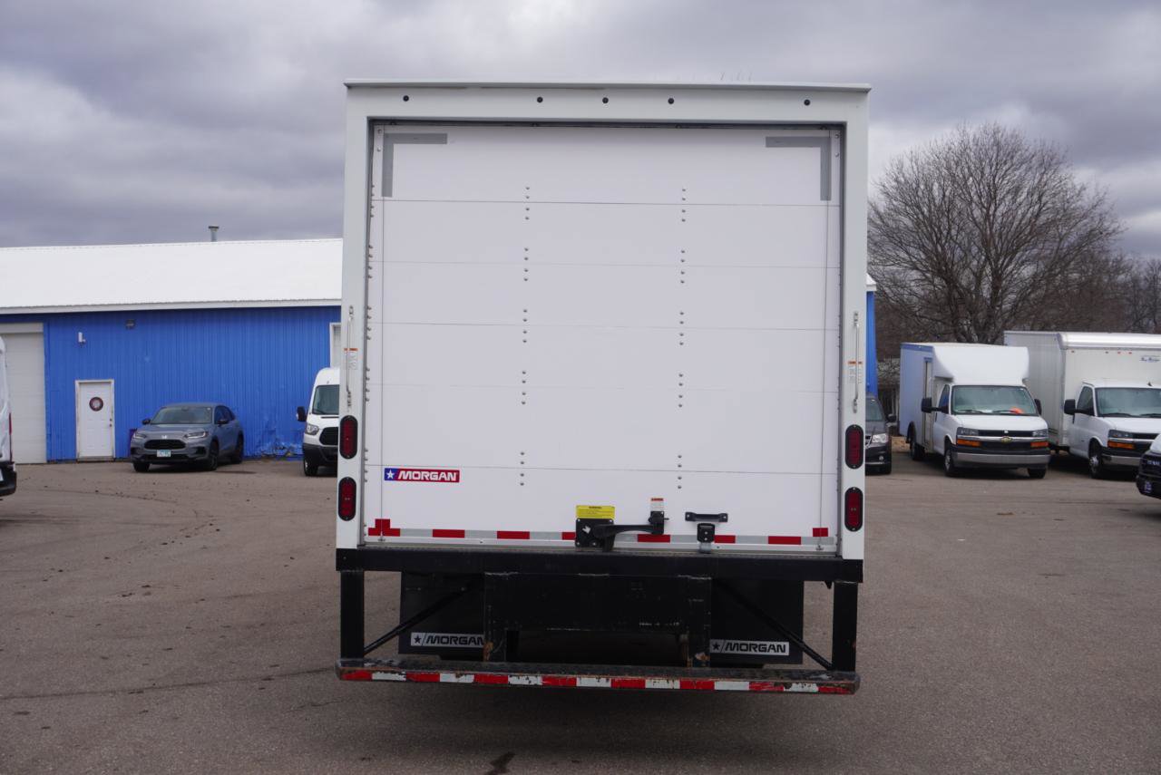 Used 2019 Mercedes-Benz Sprinter 170 image 4