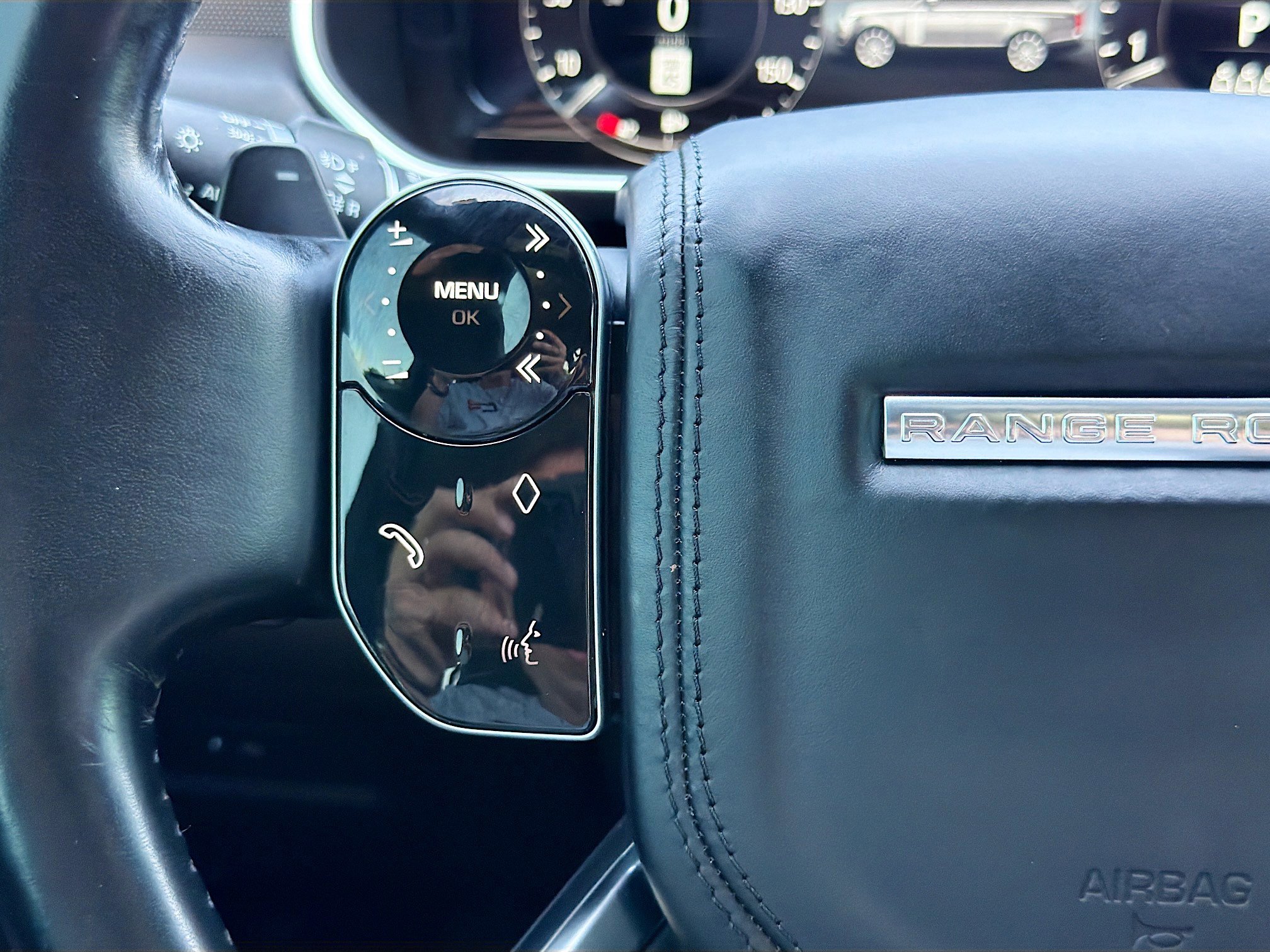 Used 2022 Land Rover Range Rover Westminster Edition image 38