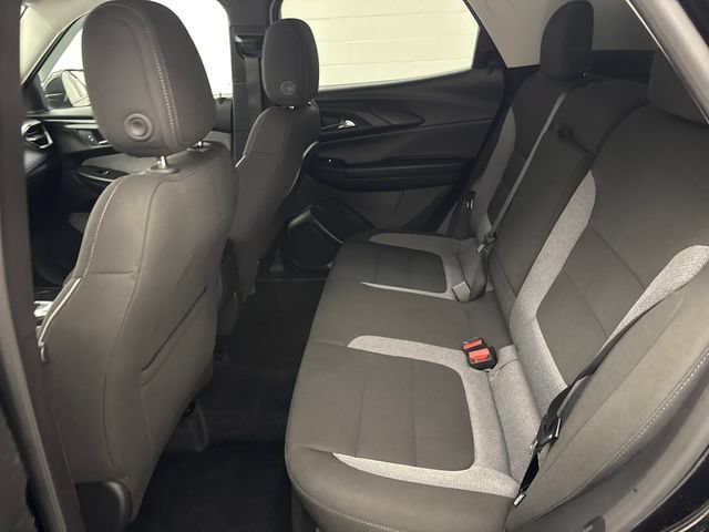 Used 2025 Chevrolet TrailBlazer LT w/ Convenience Package AWD/4WD image 19
