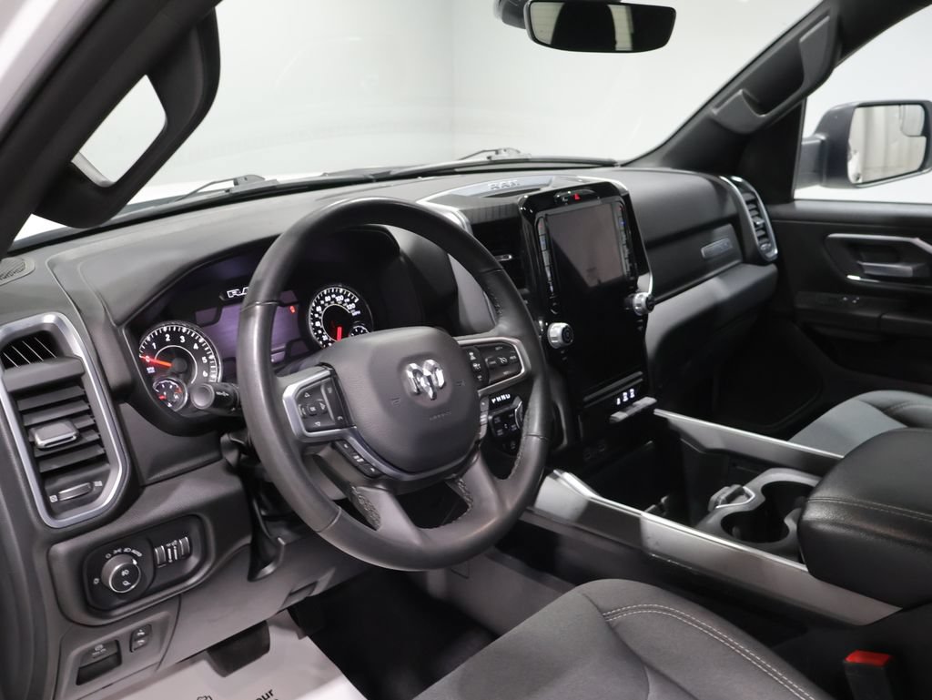 Used 2025 RAM 1500 Big Horn AWD/4WD image 13