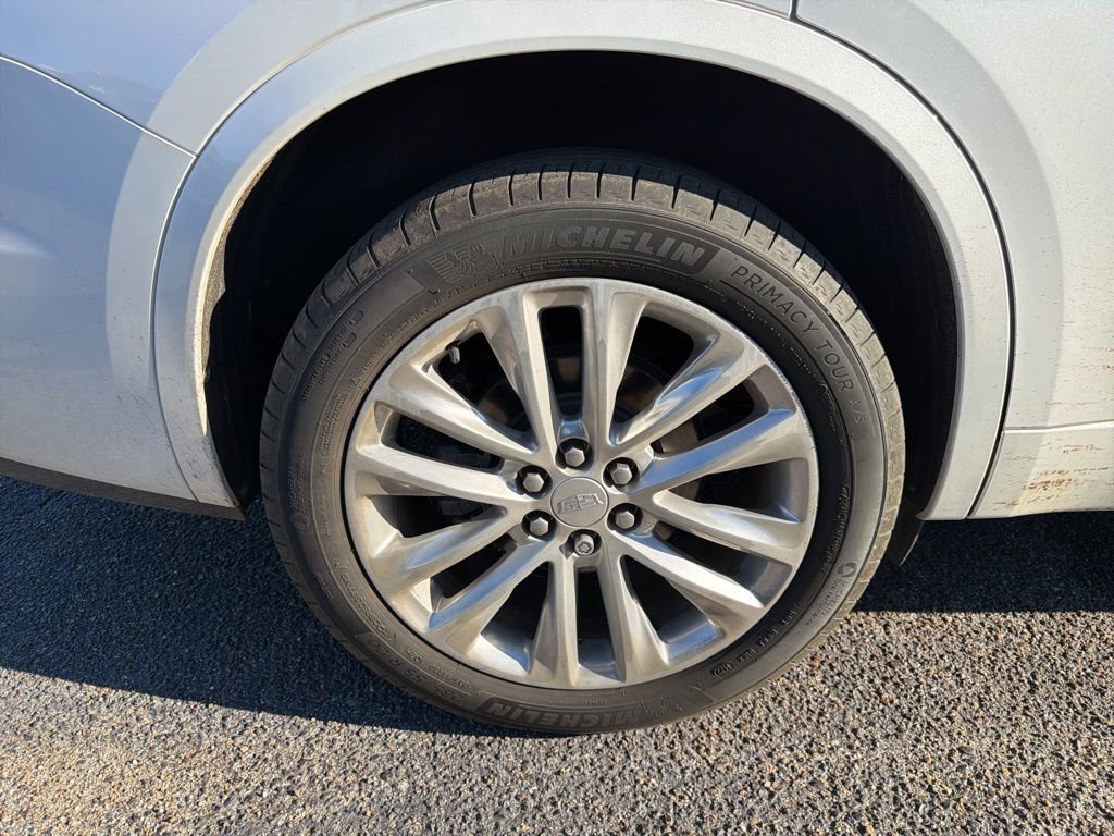 Used 2020 Cadillac XT6 Premium Luxury image 9