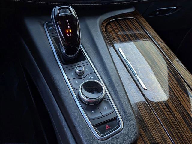 Used 2021 Cadillac Escalade ESV Premium Luxury image 12