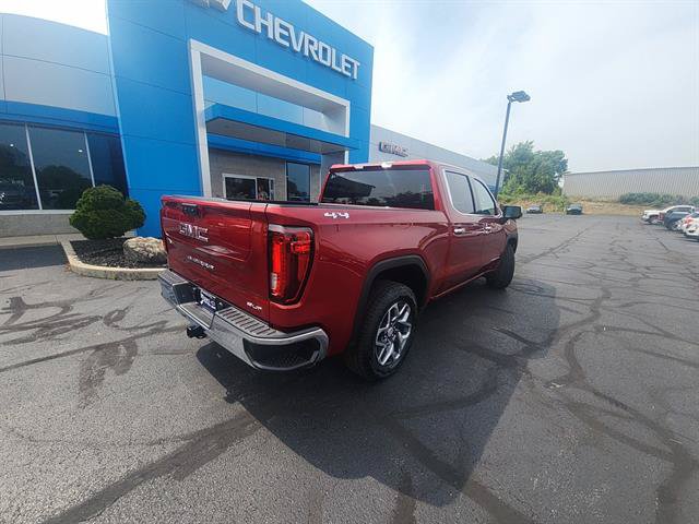 Used 2025 GMC Sierra 1500 SLT w/ SLT Convenience Package AWD/4WD image 5
