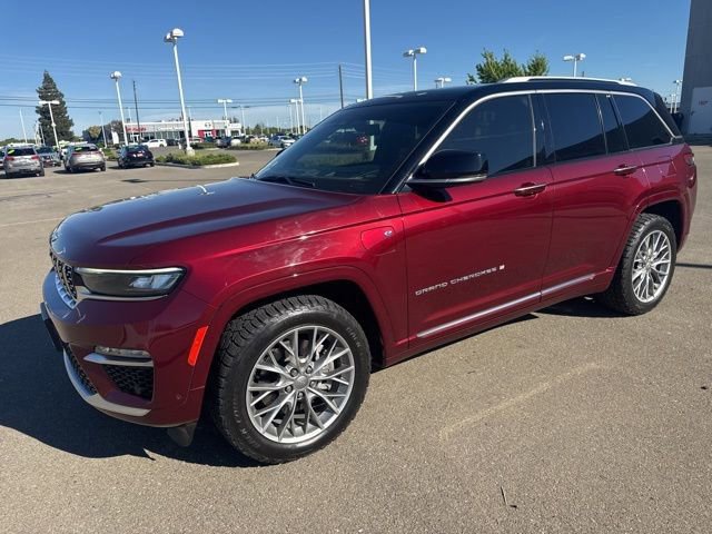 Used 2022 Jeep Grand Cherokee Summit w/ Advanced Protech Group IV video 2