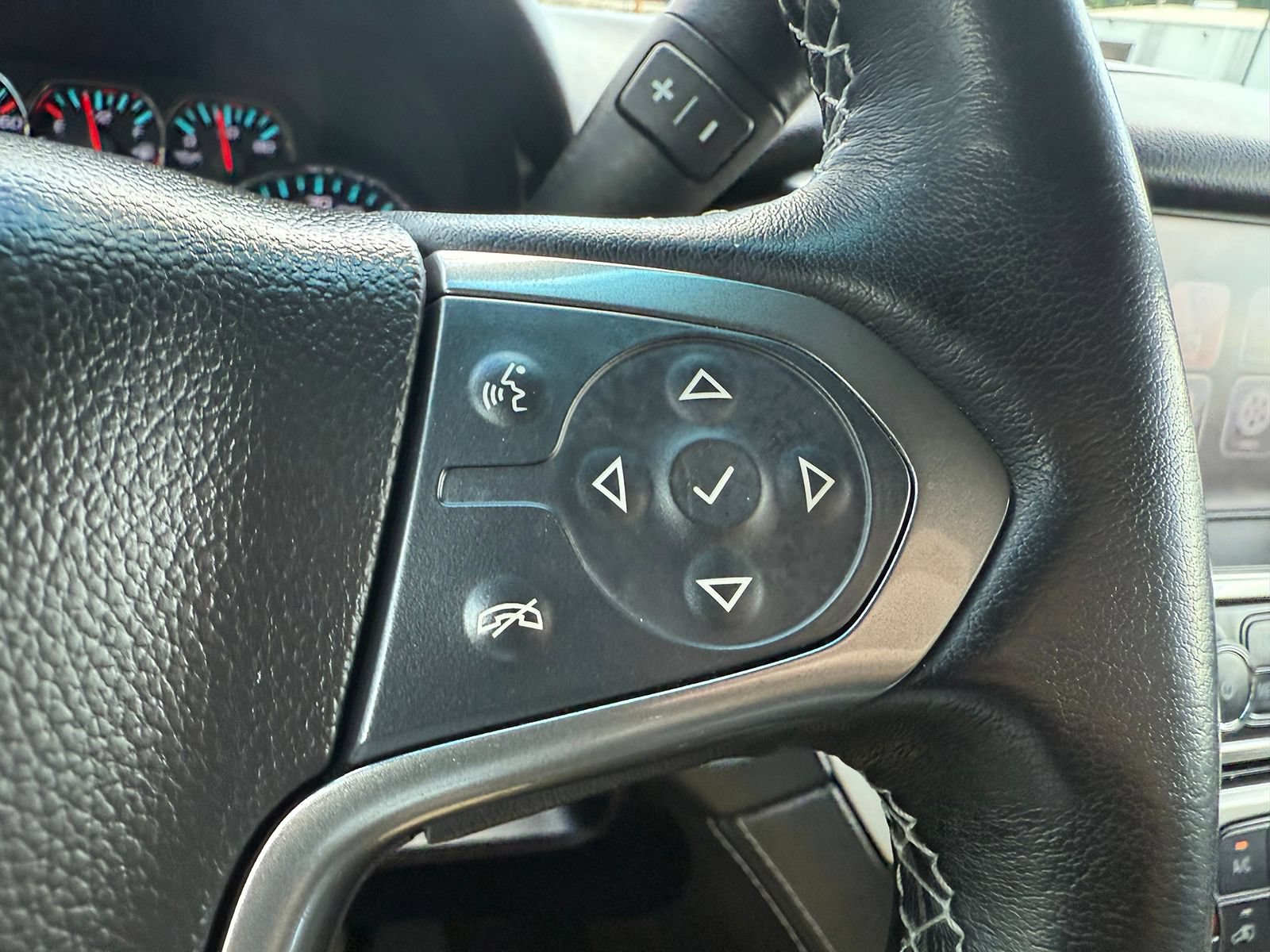 Certified 2019 Chevrolet Tahoe LT AWD/4WD image 36