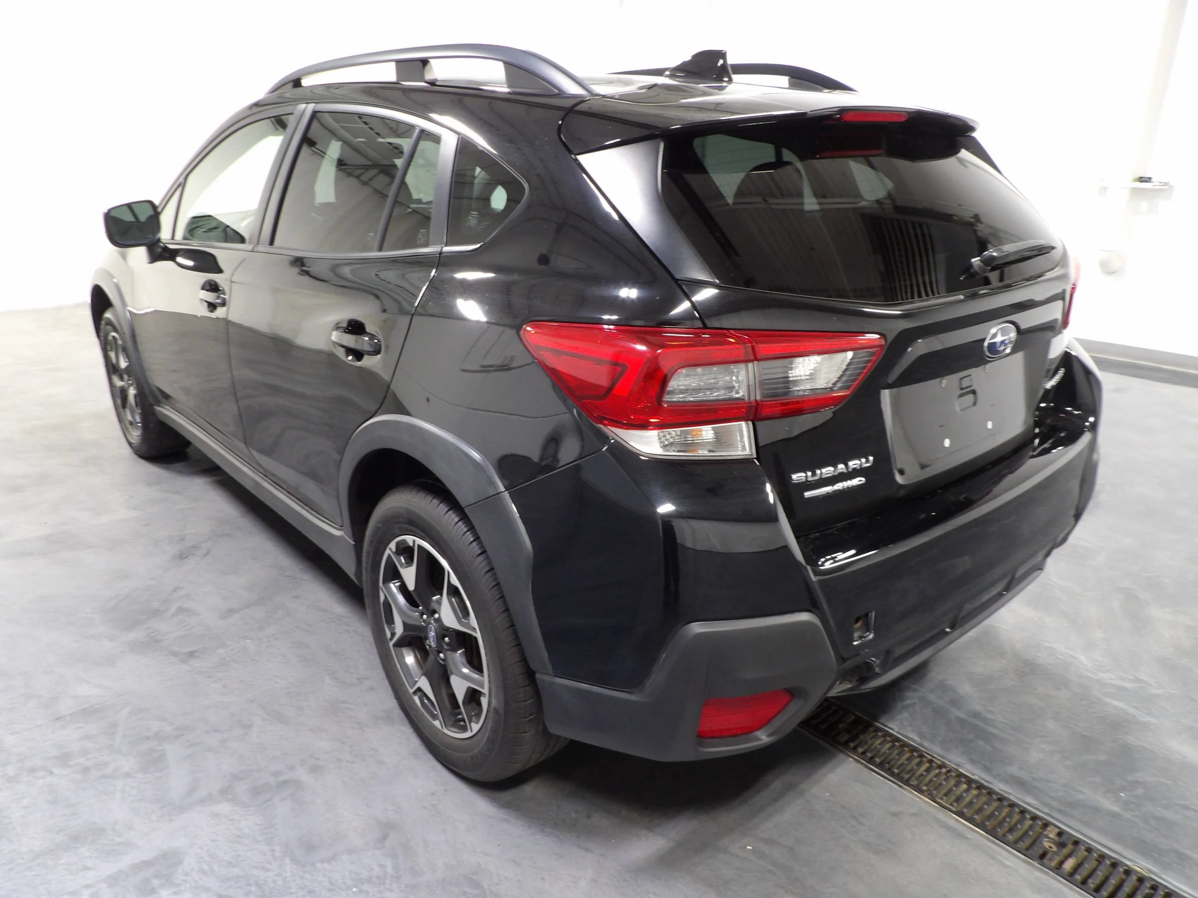 Used 2020 Subaru Crosstrek 2.0i Premium w/ Moonroof Package 2 AWD/4WD image 6
