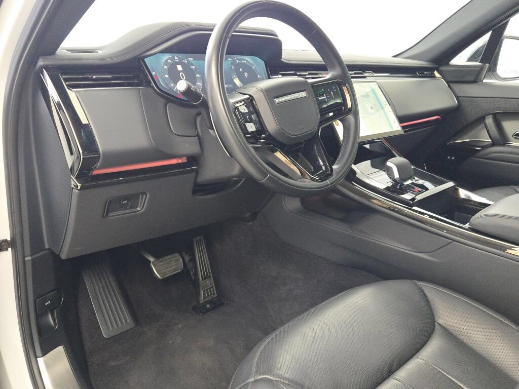 Used 2024 Land Rover Range Rover Sport Dynamic SE AWD/4WD image 21
