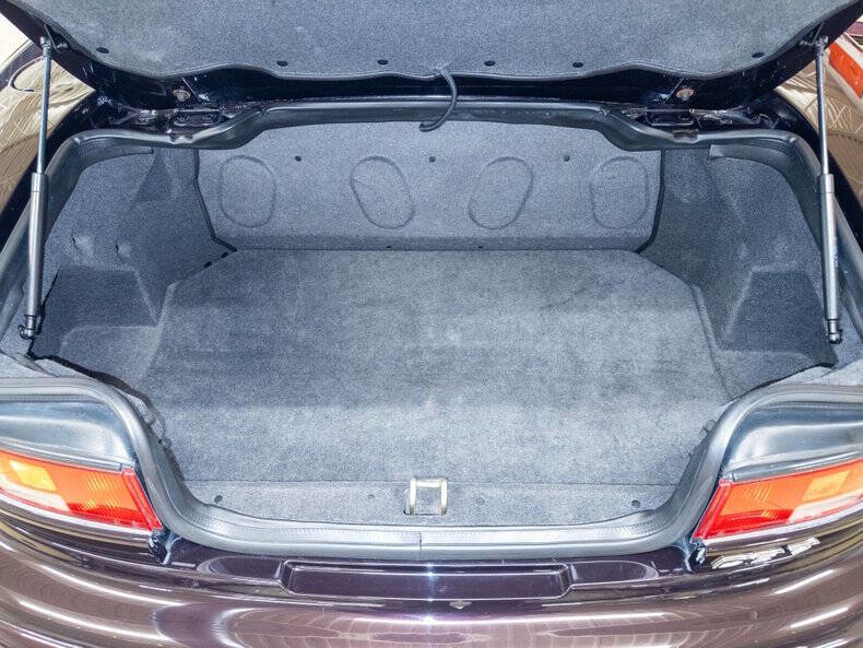 Used 1998 Aston Martin DB7 Volante image 18