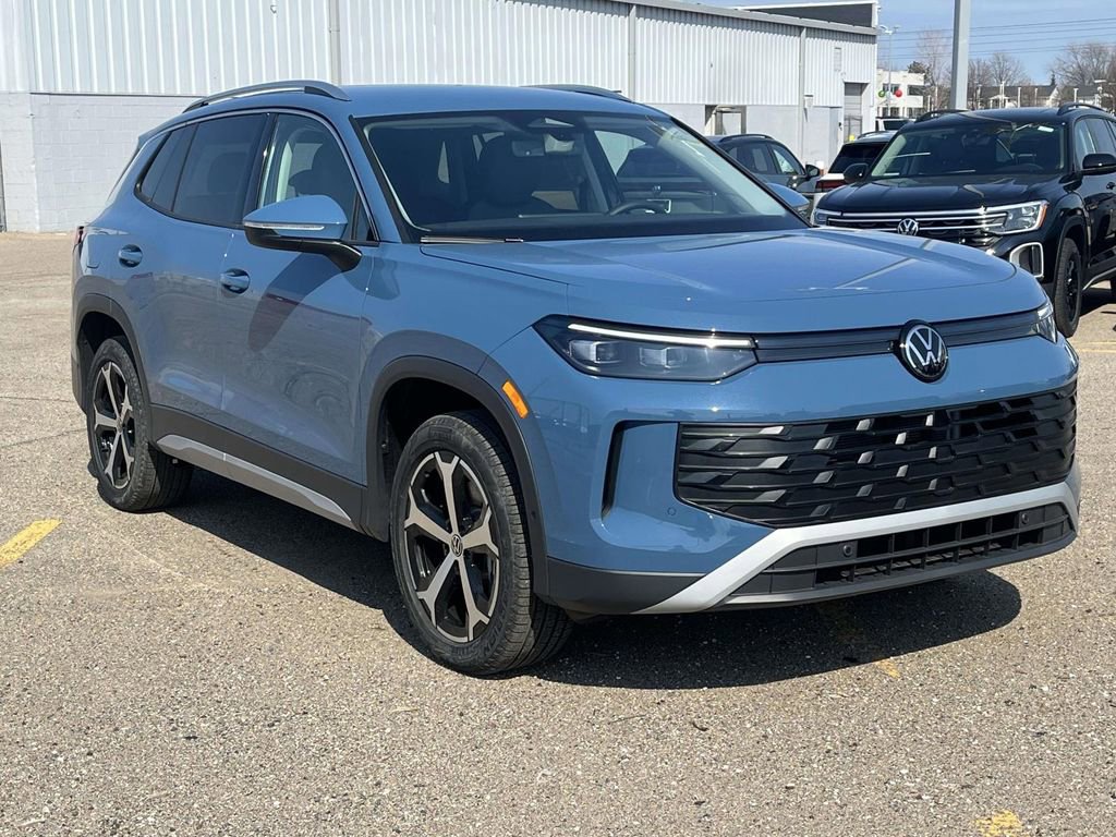 New 2026 Volkswagen Tiguan SE AWD/4WD image 5