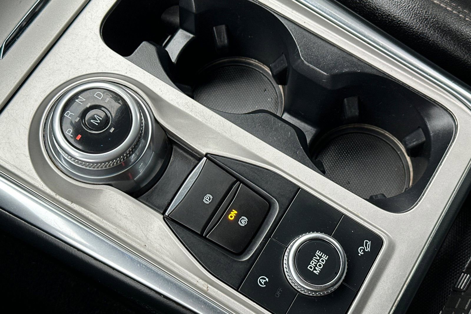 Used 2021 Ford Explorer Limited w/ Equipment Group 301A image 23