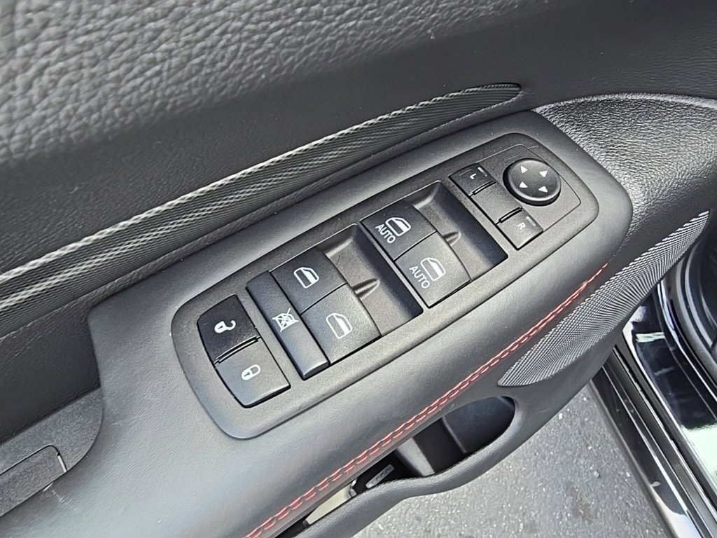 Used 2024 Dodge Durango GT image 25