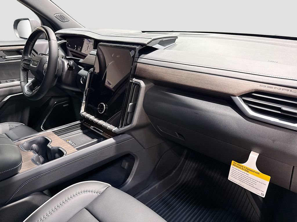 New 2026 GMC Acadia Denali w/ Super Cruise Package image 30